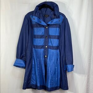 🔒Kriss two tone Blue windbreaker Coat with A-Line Silhouette